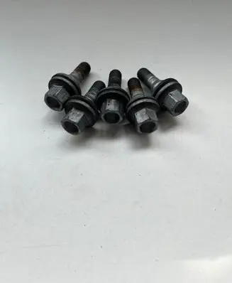 Peugeot 3008 III Nuts/bolts 