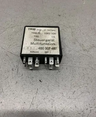Audi A4 S4 B5 8D Other relay 4B0907487