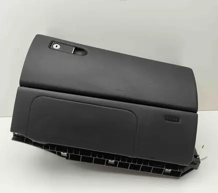 Mercedes-Benz CLS C218 X218 Glove box A105017270 105017270