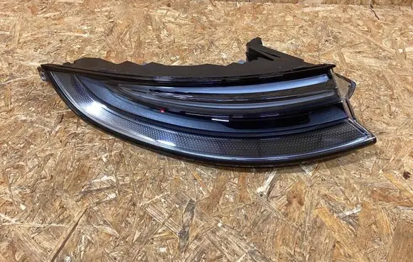Porsche Panamera (976) Headlight/headlamp 973945095al