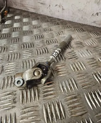 Honda FR-V Steering column universal joint