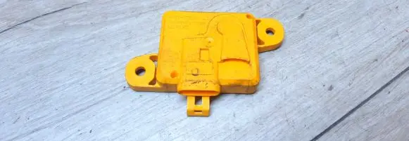 Volkswagen Golf IV Airbag deployment crash/impact sensor 09133280