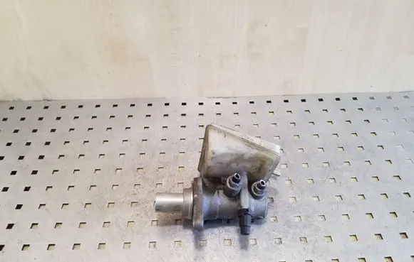 Ford Galaxy Master brake cylinder 03350885541 03350885551