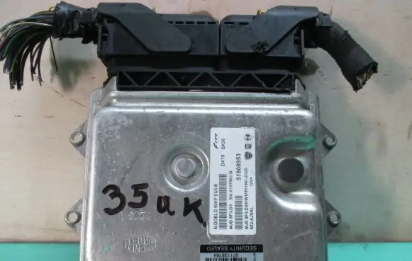 Fiat Doblo Engine control unit/module 51908953