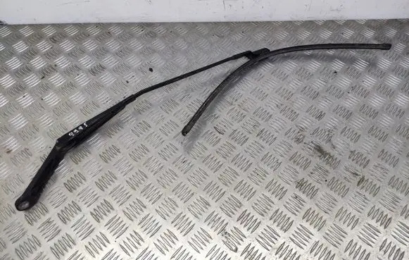 Peugeot 508 Front wiper blade arm 9686437780