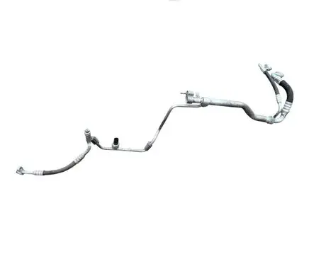 Mercedes-Benz GL X166 Air conditioning (A/C) pipe/hose A1668304001 1668304001 A1668303101