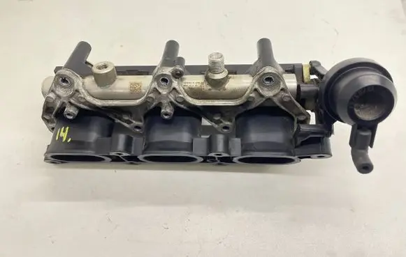 Audi A6 S6 C6 4F Intake manifold 06E133109D