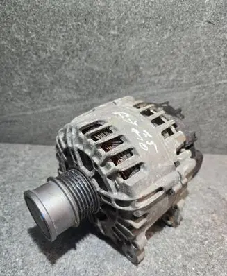 Volkswagen Golf VII Generator/alternator 04C903021A