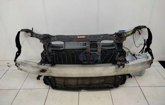 Mercedes-Benz C W203 Radiator support slam panel 