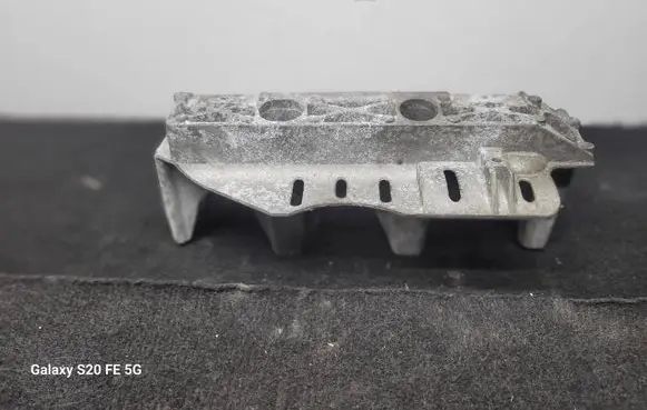 Dacia Duster Engine mounting bracket 8200651102
