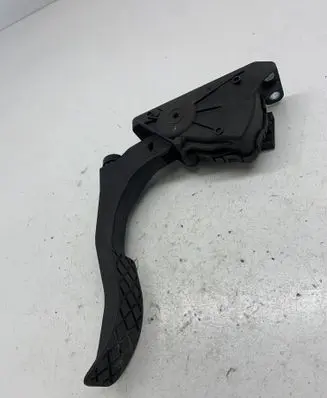 Audi A6 S6 C6 4F Accelerator throttle pedal 4F1723523A 6PV00898404