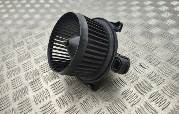 Ford Turneo Courier Heater fan/blower AV1119846AB