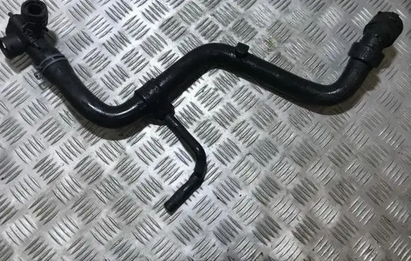 Audi A6 S6 C5 4B Engine coolant pipe/hose 4b0121101e
