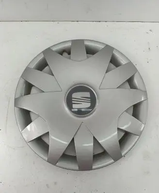 Seat Toledo III (5P) R15 wheel hub/cap/trim 6L0601147F