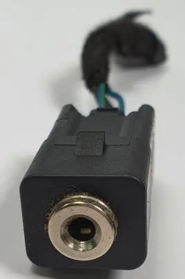 Ford B-MAX AUX in-socket connector DM5T-19A164-AA