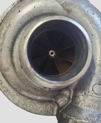 Volvo V40 Water pump 31368715