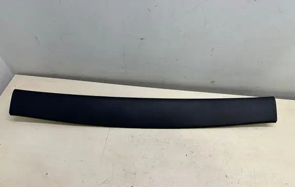 Porsche Cayenne (92A) Other trunk/boot trim element 7P5867603