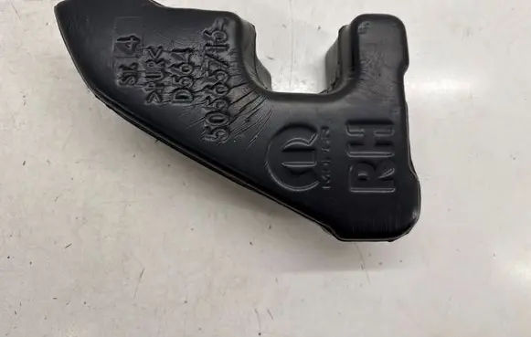 Dodge Hornet Fender foam support/seal 50565716