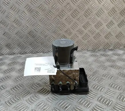 Land Rover Range Rover Velar ABS Pump J8A214F447EE 2265106539