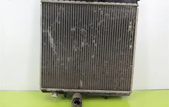 Peugeot 206 Coolant radiator