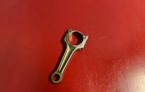 BMW X1 F48 F49 Connecting rod/conrod 8654480