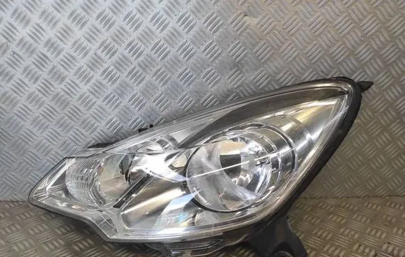 Citroen DS3 Headlight/headlamp 9677038380 VP9PVX13W030D 79998D