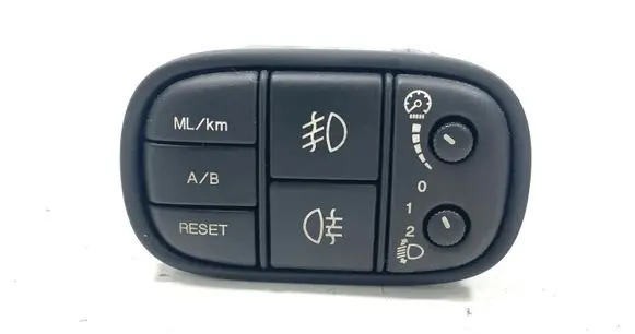 Jaguar S-Type Fog light switch 2R8311654 050103