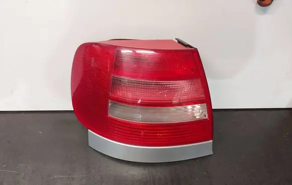 Audi A4 S4 B5 8D Rear/tail lights 8D0945095G