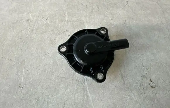 Maserati Ghibli Camshaft vanos timing valve 05184101AG