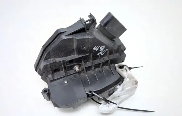 Ford Fiesta Front door lock AM5AU21812CE