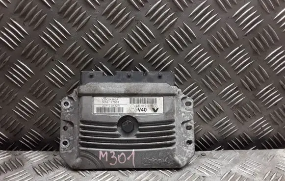 Renault Megane III Engine control unit/module 237100131R 237100132R V29004369A