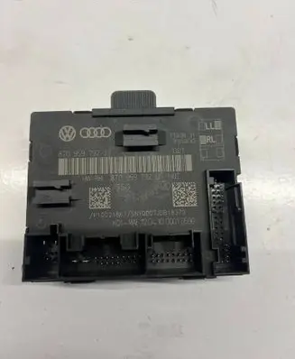 Audi A5 8T 8F Door control unit/module 8T0959792J