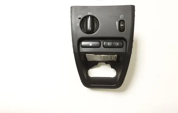 Volvo XC90 Light switch 8697221
