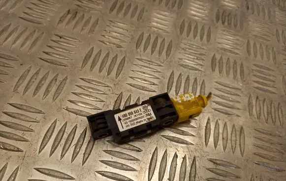 Audi A3 S3 8P Airbag deployment crash/impact sensor 4B0959643E