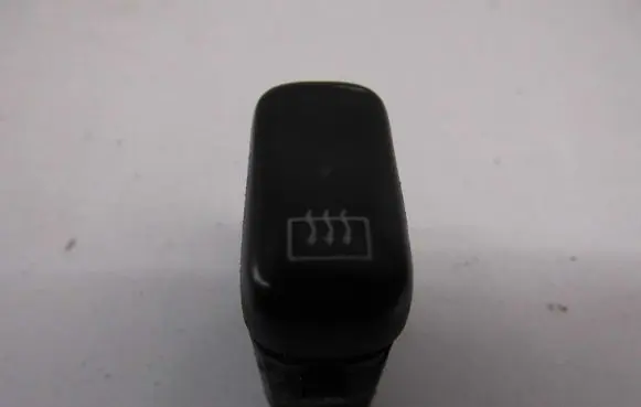 Mercedes-Benz Vito Viano W638 Windscreen/window heater switch 0055450307