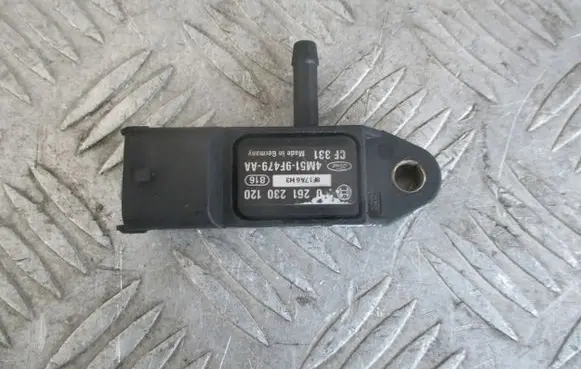 Ford Focus Air pressure sensor 0261230120