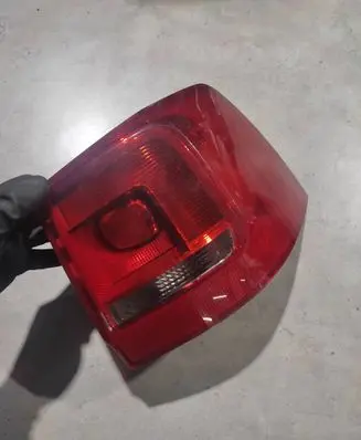 Volkswagen Sharan Rear/tail lights 7N0945096G