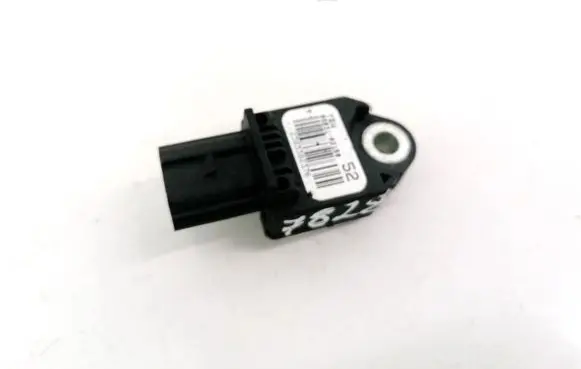 Toyota Auris E180 Airbag deployment crash/impact sensor 8983102150 89831-02150