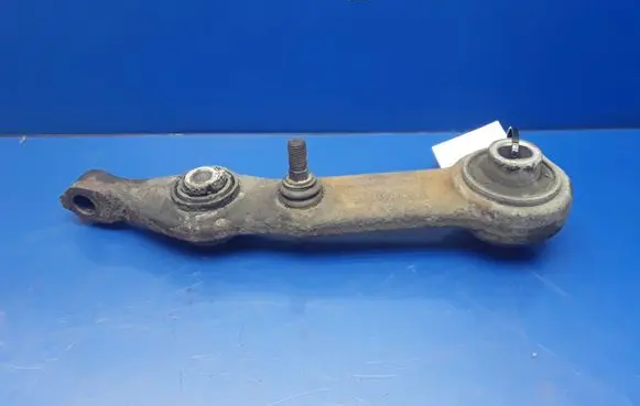 Front lower control arm/wishbone
