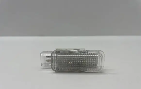 Audi A6 S6 C6 4F Other interior light 8D094741