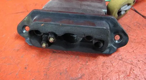 Nissan NV200 Sliding door contact joint 