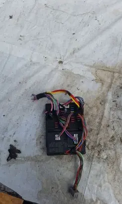 Nissan Micra Fuse module 284B71HR0C