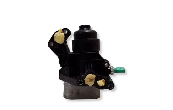 Audi Q3 8U Oil filter mounting bracket 03N115389K 03N117021