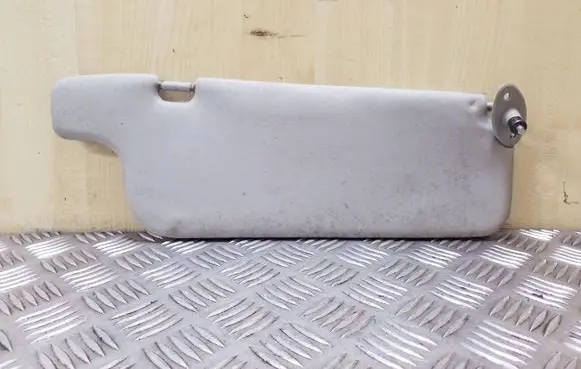 Toyota Yaris Sun visor