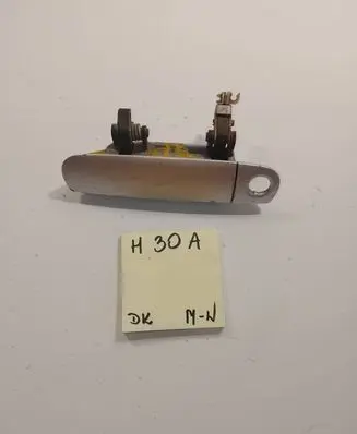 Audi A3 S3 8L Front door exterior handle 4B1837205B
