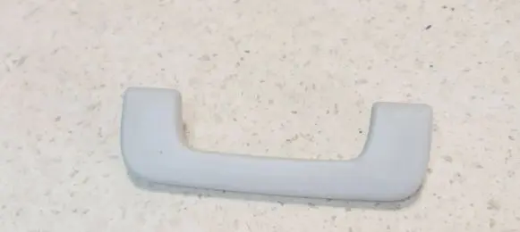 Audi A6 S6 C6 4F Front interior roof grab handle 8P0857607M