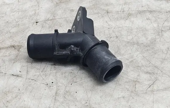 Toyota Corolla E210 E21 Engine coolant pipe/hose 924153