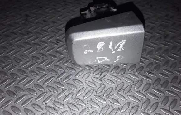 Opel Astra H Front door handle cover 