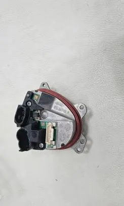 BMW 3 G20 G21 LED ballast control module 23508302