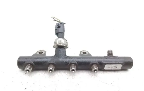 Renault Kadjar Fuel main line pipe 173381212 175210651R